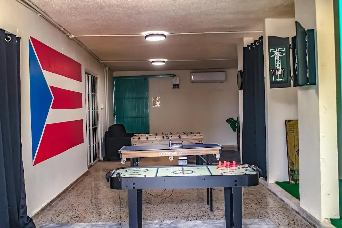 8Br Near Airport, Pool, Rooftop And Game Room Carolina