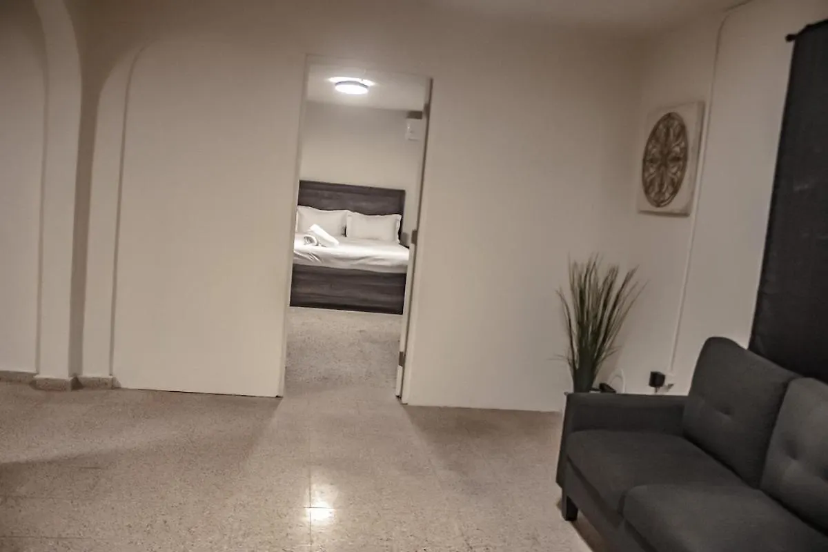 8Br Near Airport, Pool, Rooftop And Game Room Carolina 0*,