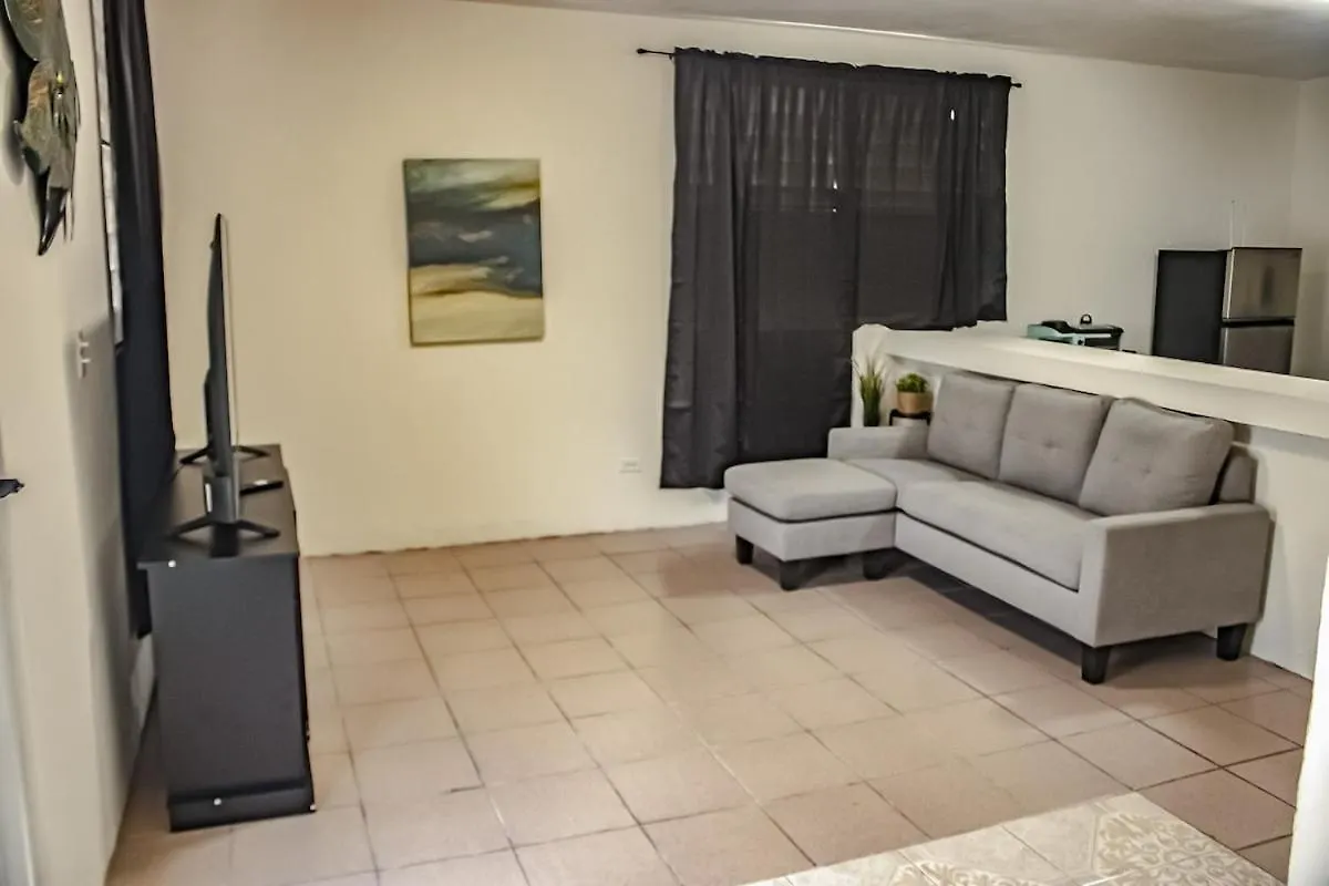 Holiday home 8Br Near Airport, Pool, Rooftop And Game Room Carolina Puerto Rico