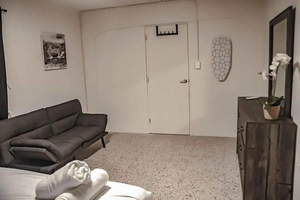 8Br Near Airport, Pool, Rooftop And Game Room カロライナ 別荘
